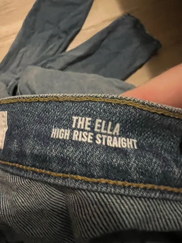 Kensie High Rise Straight Jeans - Image 4