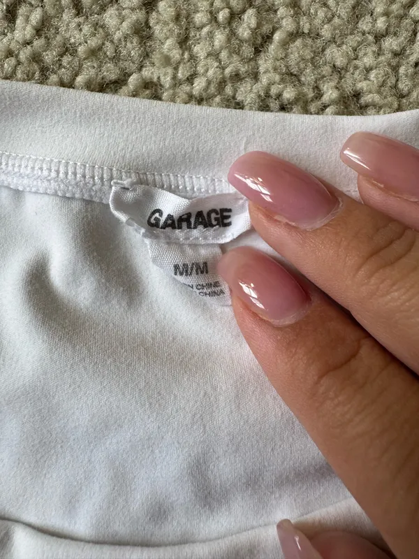 Garage Backless Top White - Image 3
