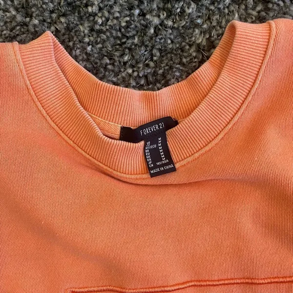 Forever 21 Chicago Sweatshirt​​​​​​​​​​​​ - Image 3