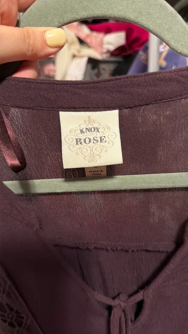 Deep purple Knox Rose flowy top L - Image 5