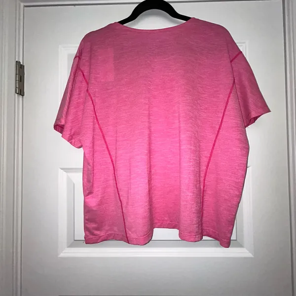 New, Nike Dri Fit Short Sleeve Shirt Size XL - Image 7