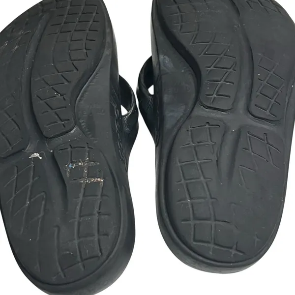 OOFOS Oolala Oofoam Recovery Sandals Womens 9 Black‎ Lightweight Comfort Shoes - Image 11