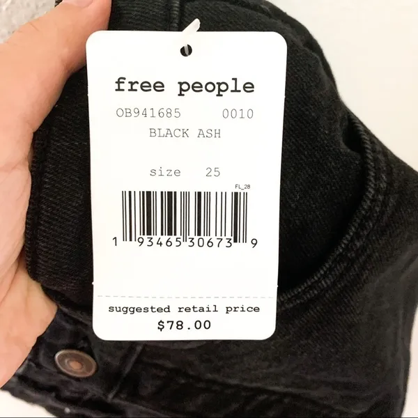 Free People Shorts Avery‎ Denim Black Ash 24 25 NWT - Image 7