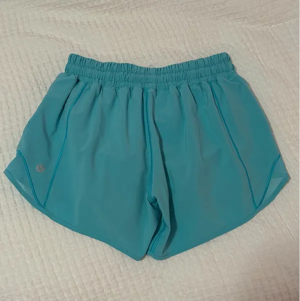 Electric Turquoise Lululemon Hottie Hot Shorts, Size 4, Length 4, Low Wasted. - Image 5