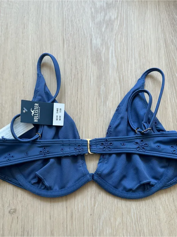 NWT Hollister Eyelet Blue Underwire Plunge Bikini Top - Image 7