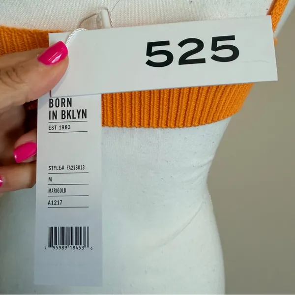 NWT 525 Revolve women's knit bralette size medium in orange - Image 5