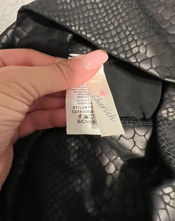 Full Length Black Snake Skin Leggings - Image 3