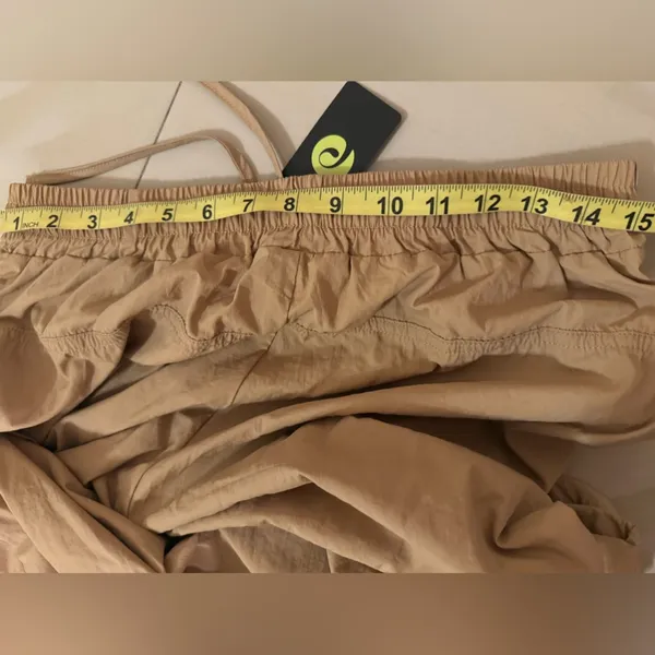 WOMENS Long CONVERTIBLE In Short HIKING PANTS Beige Large Pocket Elastic Tie - Image 3