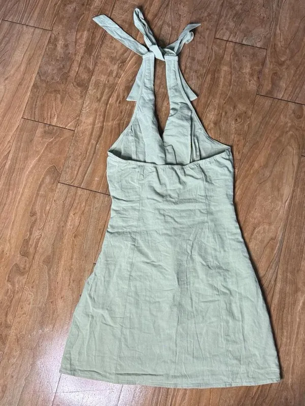 Light Green Halter Button - Image 2