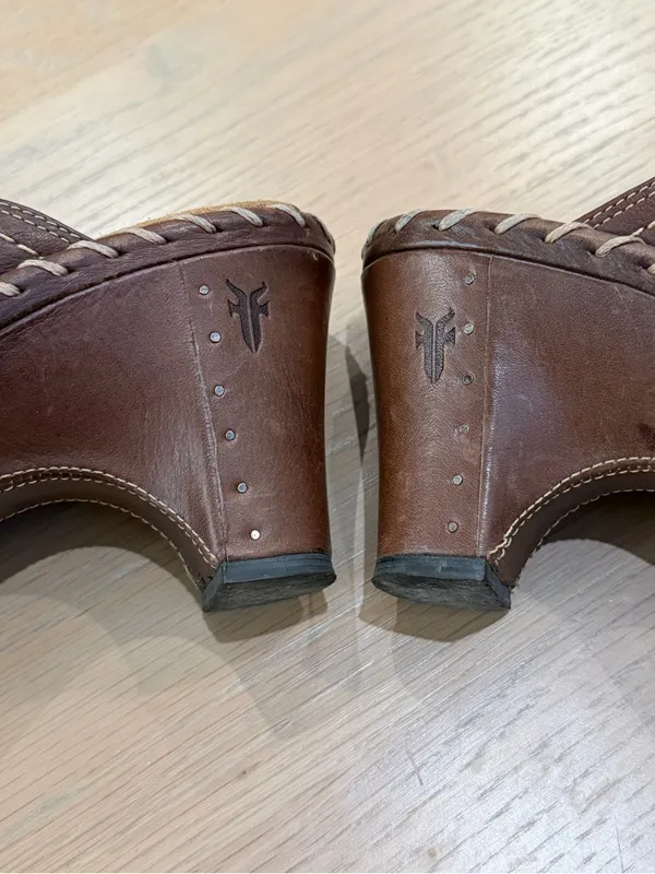 Frye Charlotte Brown Leather Mules - size 6 - Image 6