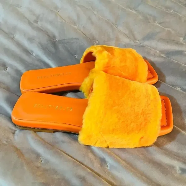 BEAUTIISOLES Faux Fur Sofie Slide Orange Shearling Leather 7.5 NIB - Image 4