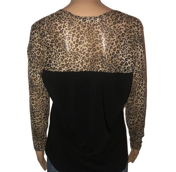 Dressbarn Leopard Print Top - Image 4