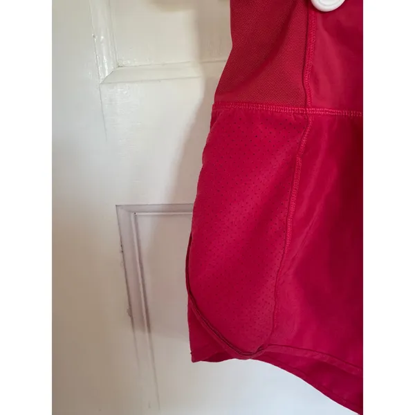 Lululemon bright pink running shorts Size 4 - Image 3