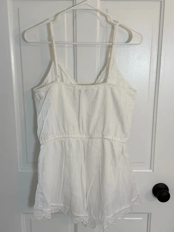 Aerie White Cotton Gauze Wrap Romper Lace Trim Boho Size Medium - Image 3
