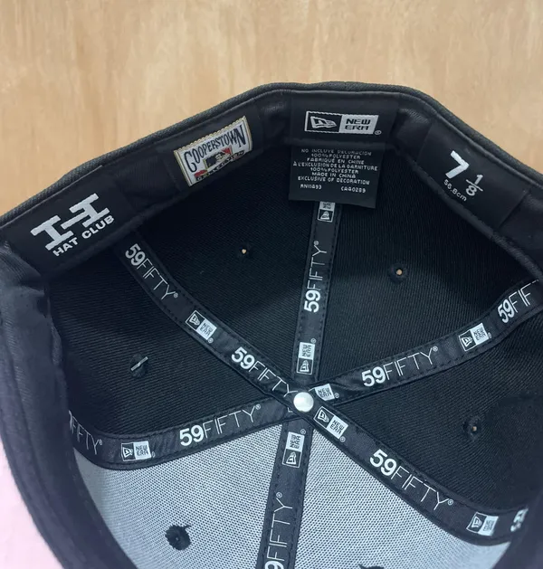 Hat club Rahnni fitteds New York Yankees size 7 1/8 brand new - Image 4