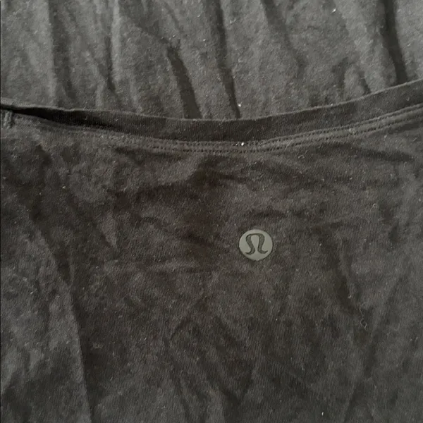 Lululemon long sleeve tee - Image 2