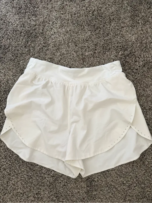Lululemon Fast and Free High Rise Short - Image 2