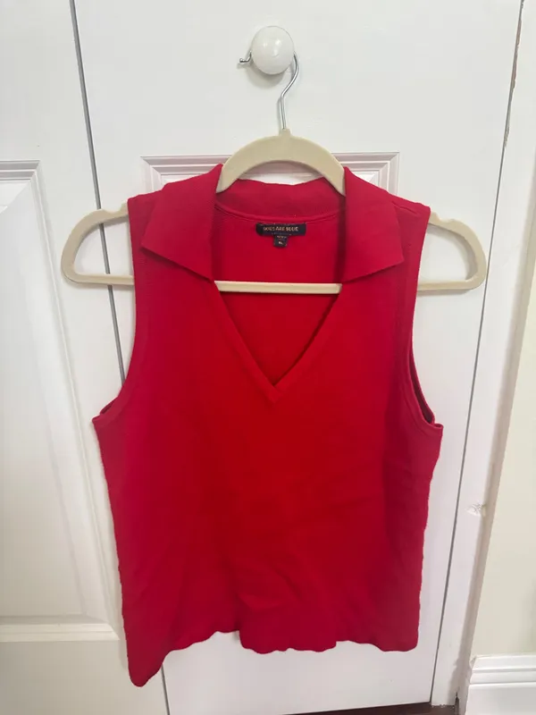 Skies are blue red v-neck tank - Image 2