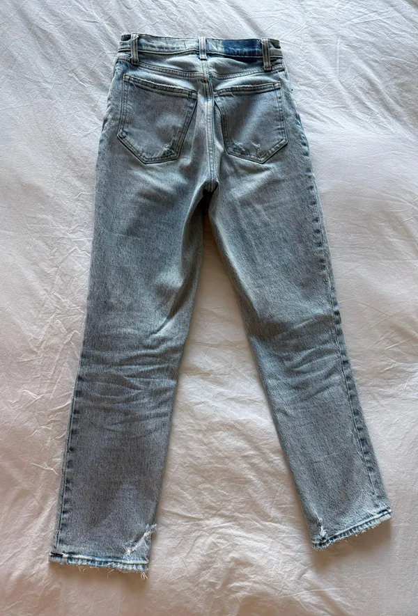 Abercrombie Curve Love 90s Straight Jeans Short* - Image 2