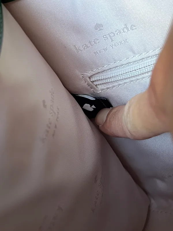 Kate Spade Purse - Image 12