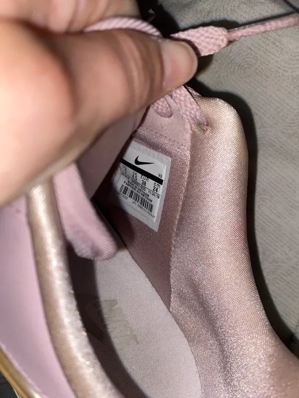 Nike Air Force 1 - Image 4