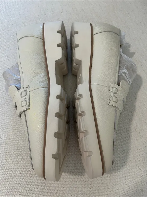 Vionic Women Cheryl II Lug Penny Loafer, Beige, size 11, NEW no tags - Image 4
