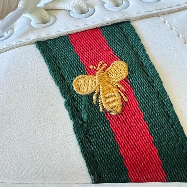 Gucci "Ace" leather low-top sneakers with crocodile-embossed leather trim SZ 36. - Image 12