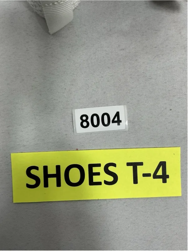 Womans Excellent Light Weight Comfort Sneakers Size 10 White - Image 7