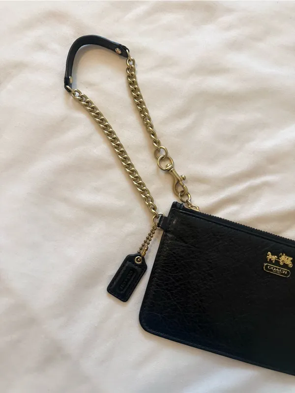 COACH | Madison wristlet black and gold - Image 4