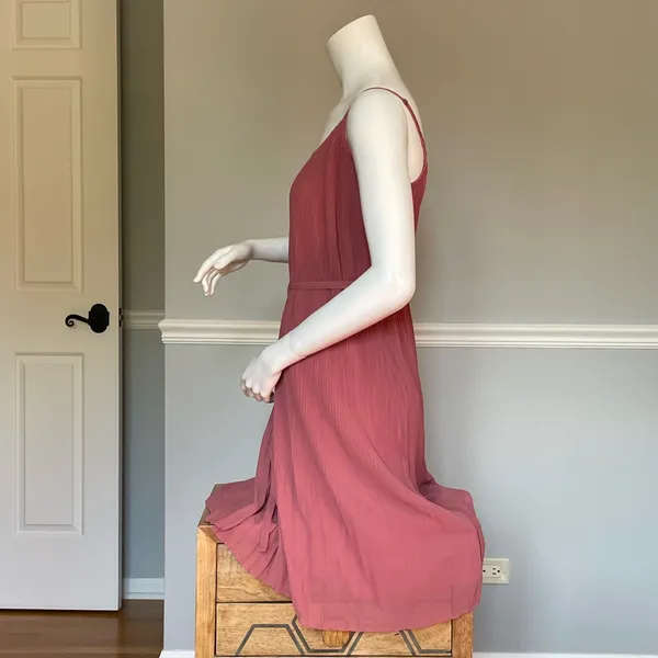 Abercrombie & Fitch Pleated Midi Dress Small Pink Sleeveless Flowy Tie Waist - Image 2