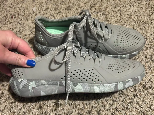 Crocs Sneakers - Image 3