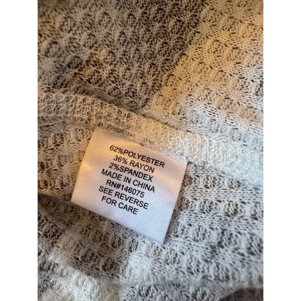 Sweet Romeo Gray Camo Waffle Knit Top‎ NW Size Small - Image 8