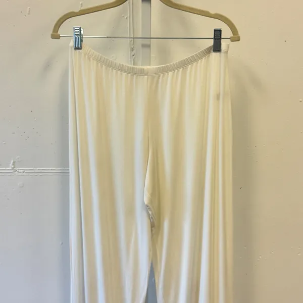 Eberjey Gisele Long Sleeve Pajama Set White Navy Blue Contrast Piping‎ Medium - Image 7