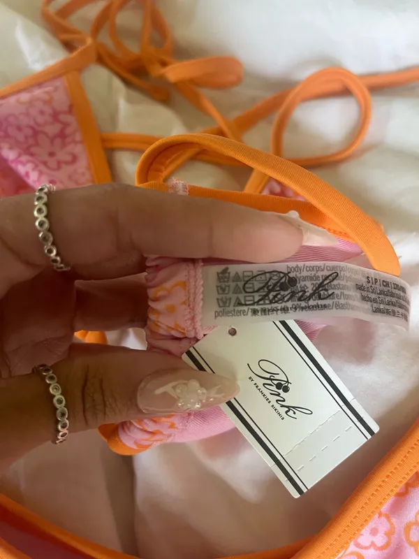 Frankies Bikinis Set - Image 2