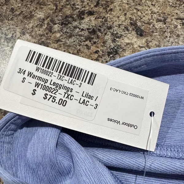 NWT Outdoor Voices Leggings 3/4 Warmup Athleisure Yoga Streetwear Lilac Small - Image 4