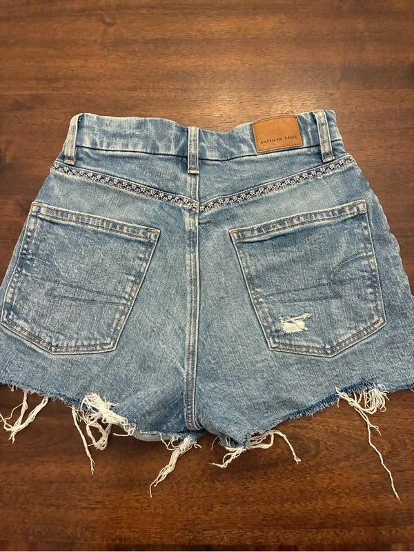 American Eagle Jean Shorts Women’s 0 Denim Curvy 90’s Boyfriend Short Blue - Image 3