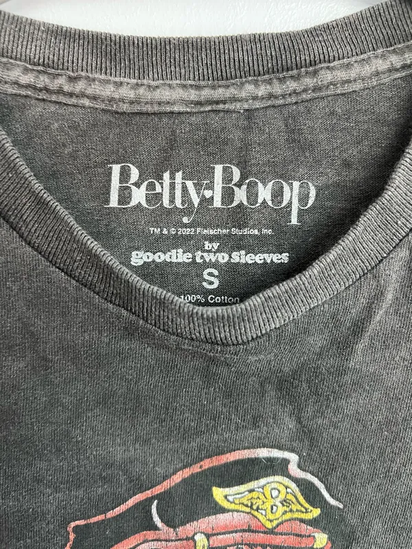 Betty Boop Graphic Tee - Image 3