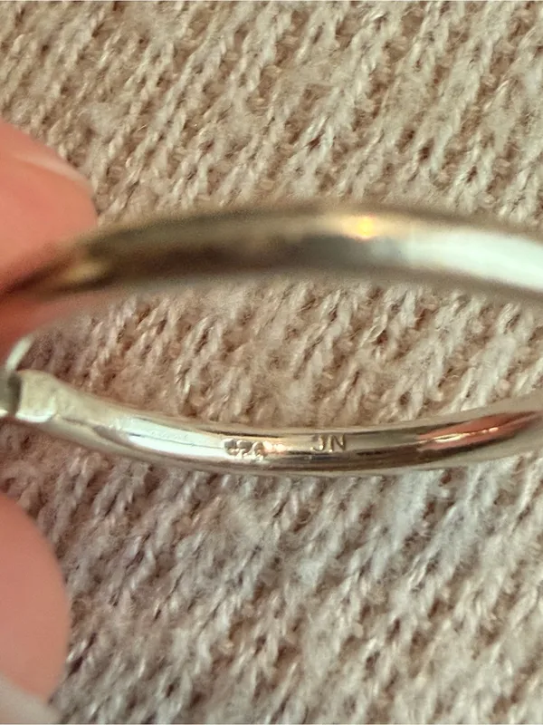 Genuine Peridot Sterling Silver Ring - Image 3