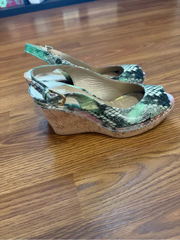 Stuart Weitzman multicolor snake-embossed slingback wedge sandals 6 1/2 - Image 5
