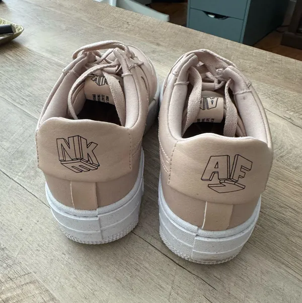 Pink Leather Air Nike Force 1 - Image 2