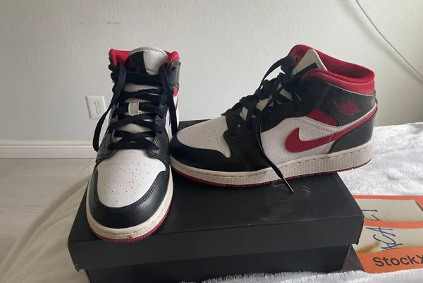 Nike Jordan 1 Mid Gym Red - Image 6