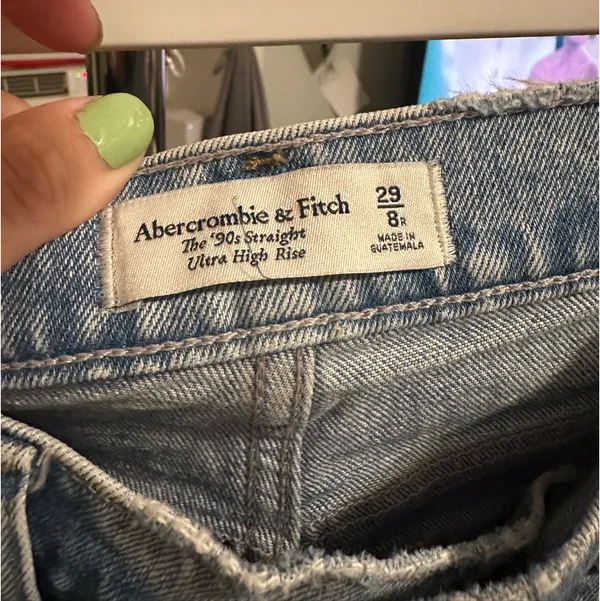 Abercrombie & Fitch The 90s Straight Ultra High Rise Jeans - Image 4