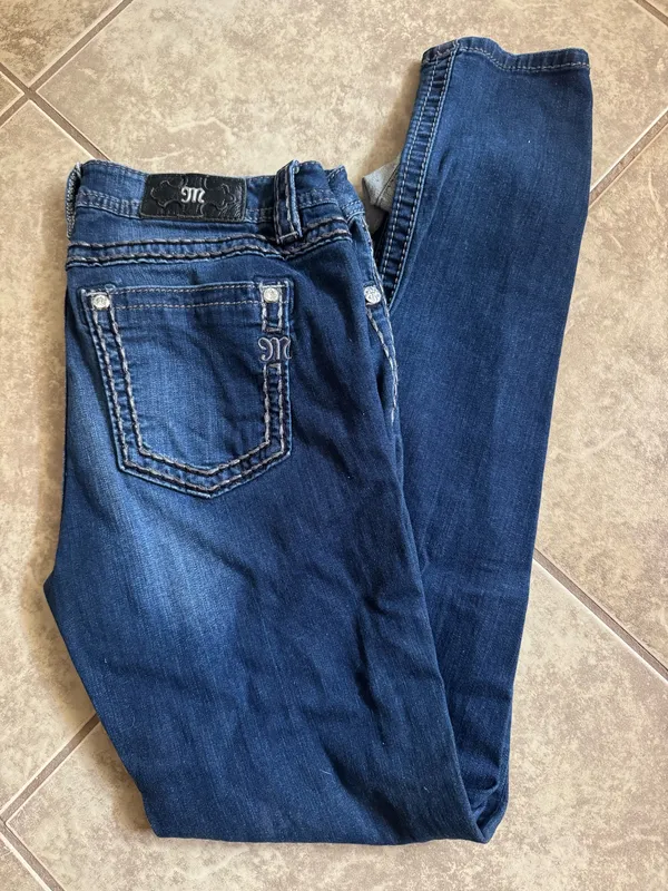Women’s Miss Me Straight Jeans - Image 2