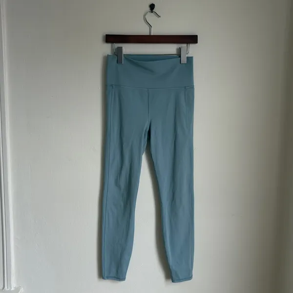 Vuori High Waisted Seafoam Active Leggings - Image 2