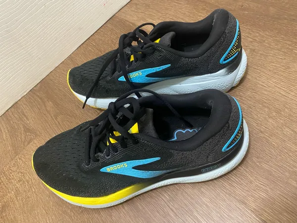Brooks Ghost 16 Mens Shoes Size 9 - Image 4