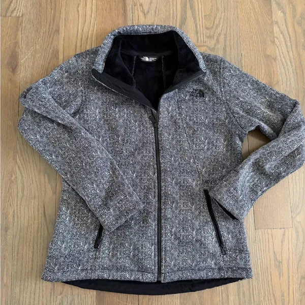 The North Face Women's Medium Apex Chromium Thermal Jacket - Image 2