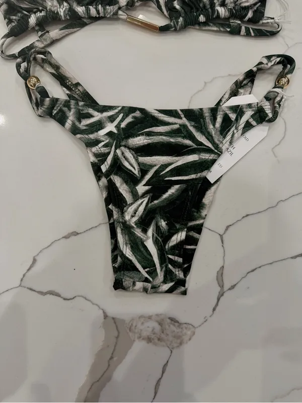Dark Geeen & White Leaf Print Triangle Bikini Set NWT Green - Image 2