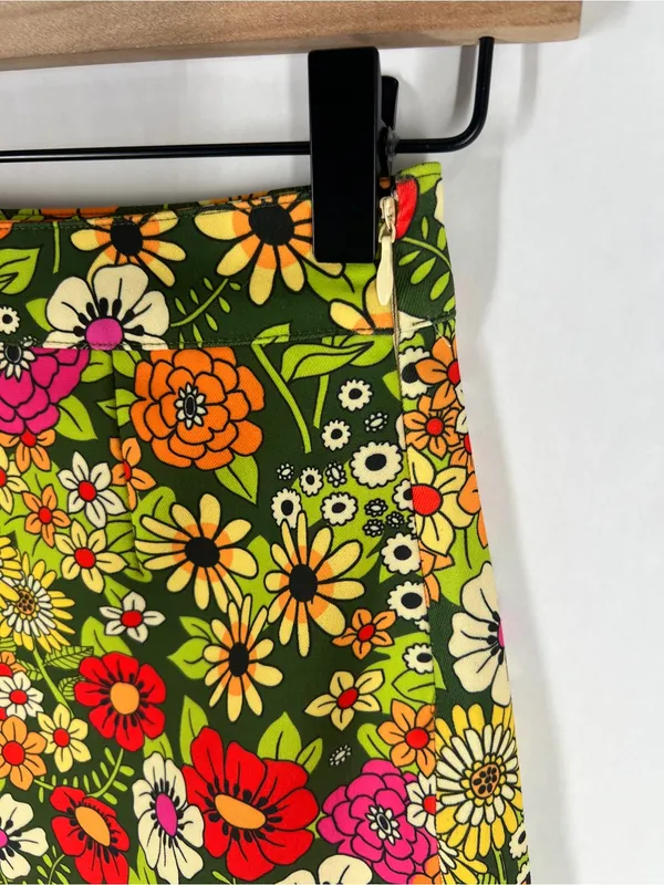 Sugar Thrillz Modern Love Floral Mini Skirt Green Retro 70s XS - Image 5
