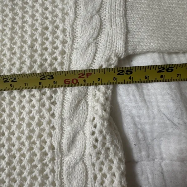 American Eagle Outfitters Knit Cream Sweater size large - Image 5