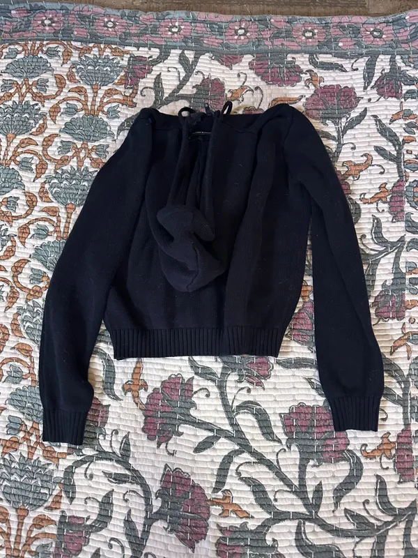 Brandy Melville Zip Up  - Image 3